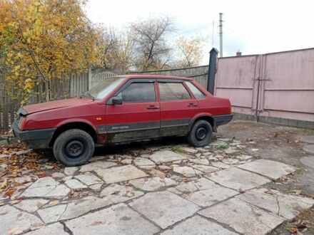 Красный ВАЗ 21099, объемом двигателя 1.5 л и пробегом 111 тыс. км за 311 $, фото 1 на Automoto.ua