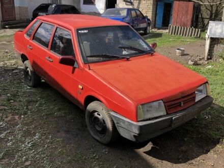 ВАЗ 21099 1993 в Теребовле на Automoto.ua Красный ВАЗ 21099, объемом двигателя 1.5 л и пробегом 852 тыс. км за 500 $, фото 1 на Automoto.ua