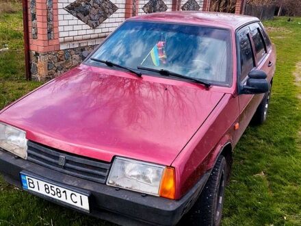 ВАЗ 21099 1993 в Зачепиловке на Automoto.ua Красный ВАЗ 21099, объемом двигателя 15 л и пробегом 200 тыс. км за 900 $, фото 1 на Automoto.ua