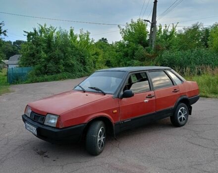 Красный ВАЗ 21099, объемом двигателя 1 л и пробегом 240 тыс. км за 401 $, фото 1 на Automoto.ua