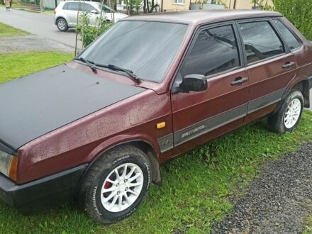 ВАЗ 21099 1994 в Сваляве на Automoto.ua Красный ВАЗ 21099, объемом двигателя 0 л и пробегом 3 тыс. км за 1300 $, фото 1 на Automoto.ua