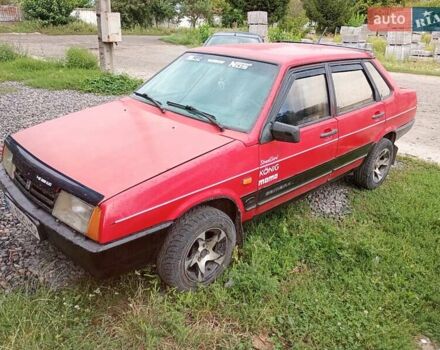 Красный ВАЗ 21099, объемом двигателя 1.5 л и пробегом 2 тыс. км за 1000 $, фото 1 на Automoto.ua