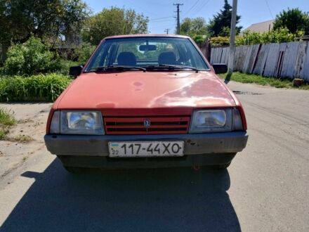 ВАЗ 21099 1994 у Херсоні на Automoto.ua Червоний ВАЗ 21099, об'ємом двигуна 1.5 л та пробігом 10 тис. км за 1600 $, фото 1 на Automoto.ua
