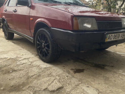 Красный ВАЗ 21099, объемом двигателя 1.6 л и пробегом 100 тыс. км за 850 $, фото 1 на Automoto.ua