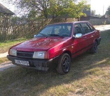 Красный ВАЗ 21099, объемом двигателя 1 л и пробегом 1 тыс. км за 900 $, фото 1 на Automoto.ua