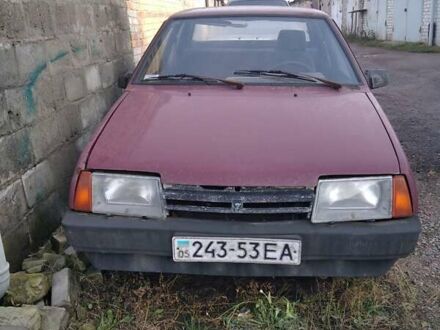 Красный ВАЗ 21099, объемом двигателя 1.5 л и пробегом 260 тыс. км за 350 $, фото 1 на Automoto.ua