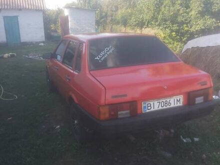 ВАЗ 21099 1996 в Лубнах на Automoto.ua Красный ВАЗ 21099, объемом двигателя 1.5 л и пробегом 39 тыс. км за 1400 $, фото 1 на Automoto.ua