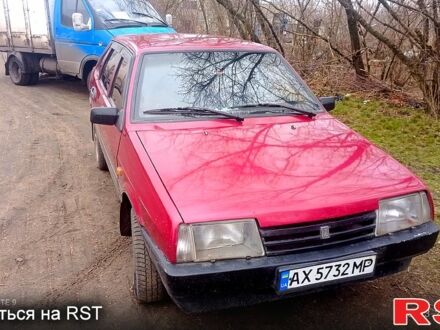 Красный ВАЗ 21099, объемом двигателя 1.5 л и пробегом 1 тыс. км за 1800 $, фото 1 на Automoto.ua