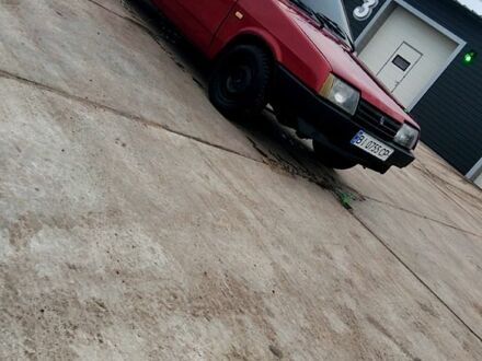 Красный ВАЗ 21099, объемом двигателя 1.5 л и пробегом 100 тыс. км за 1150 $, фото 1 на Automoto.ua