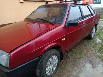 Червоний ВАЗ 21099, об'ємом двигуна 1.5 л та пробігом 185 тис. км за 1050 $, фото 1 на Automoto.ua