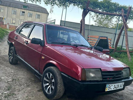 ВАЗ 21099 1997 в Перемышлянах на Automoto.ua Красный ВАЗ 21099, объемом двигателя 1.5 л и пробегом 200 тыс. км за 700 $, фото 1 на Automoto.ua