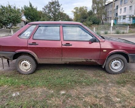 Красный ВАЗ 21099, объемом двигателя 1.5 л и пробегом 180 тыс. км за 1400 $, фото 1 на Automoto.ua