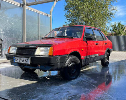 Красный ВАЗ 21099, объемом двигателя 1.5 л и пробегом 333 тыс. км за 1416 $, фото 1 на Automoto.ua