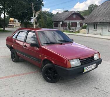 Красный ВАЗ 21099, объемом двигателя 1.5 л и пробегом 155 тыс. км за 800 $, фото 1 на Automoto.ua