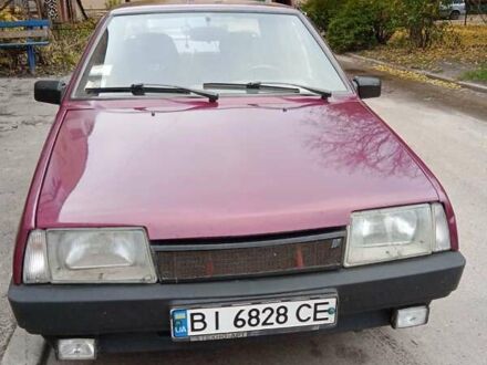 Красный ВАЗ 21099, объемом двигателя 1.5 л и пробегом 185 тыс. км за 1800 $, фото 1 на Automoto.ua