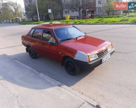 Красный ВАЗ 21099, объемом двигателя 1.5 л и пробегом 230 тыс. км за 1300 $, фото 1 на Automoto.ua