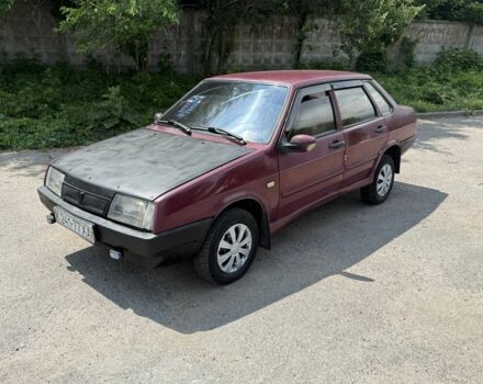 Красный ВАЗ 21099, объемом двигателя 1.5 л и пробегом 99 тыс. км за 1050 $, фото 1 на Automoto.ua