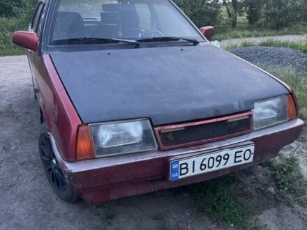 ВАЗ 21099 2000 в Сумах на Automoto.ua Красный ВАЗ 21099, объемом двигателя 5 л и пробегом 1000 тыс. км за 804 $, фото 1 на Automoto.ua
