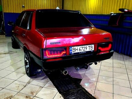 ВАЗ 21099 2002 у Владимирце на Automoto.ua Червоний ВАЗ 21099, об'ємом двигуна 1.5 л та пробігом 0 тис. км за 2100 $, фото 1 на Automoto.ua