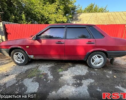 Красный ВАЗ 21099, объемом двигателя 1.5 л и пробегом 245 тыс. км за 2150 $, фото 1 на Automoto.ua