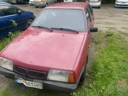 ВАЗ 21099 2004 у Львові на Automoto.ua Червоний ВАЗ 21099, об'ємом двигуна 1.5 л та пробігом 1 тис. км за 400 $, фото 1 на Automoto.ua