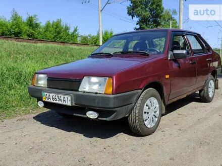 ВАЗ 21099 2005 у Києві на Automoto.ua Червоний ВАЗ 21099, об'ємом двигуна 0 л та пробігом 197 тис. км за 1000 $, фото 1 на Automoto.ua