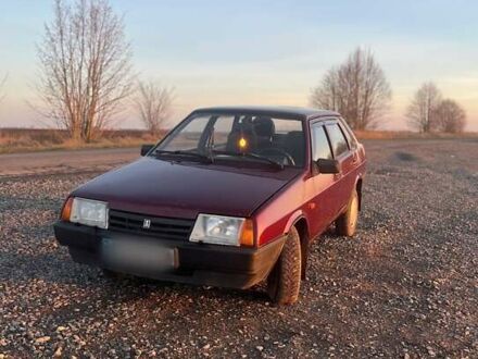 Червоний ВАЗ 21099, об'ємом двигуна 1.6 л та пробігом 252 тис. км за 2000 $, фото 1 на Automoto.ua