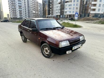 ВАЗ 21099 2005 у Тернополі на Automoto.ua Червоний ВАЗ 21099, об'ємом двигуна 1.5 л та пробігом 200 тис. км за 650 $, фото 1 на Automoto.ua
