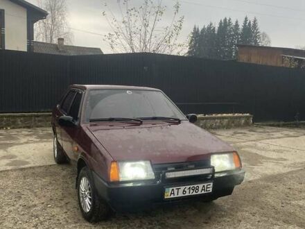 Красный ВАЗ 21099, объемом двигателя 1.5 л и пробегом 186 тыс. км за 3019 $, фото 1 на Automoto.ua