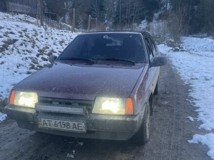 Красный ВАЗ 21099, объемом двигателя 1.5 л и пробегом 186 тыс. км за 3019 $, фото 1 на Automoto.ua