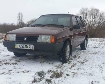 Червоний ВАЗ 21099, об'ємом двигуна 1.5 л та пробігом 187 тис. км за 2000 $, фото 1 на Automoto.ua