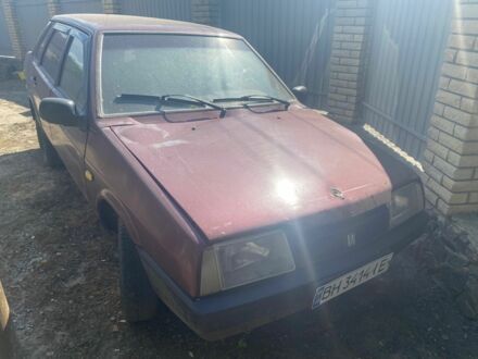 Червоний ВАЗ 21099, об'ємом двигуна 1.5 л та пробігом 777 тис. км за 710 $, фото 1 на Automoto.ua