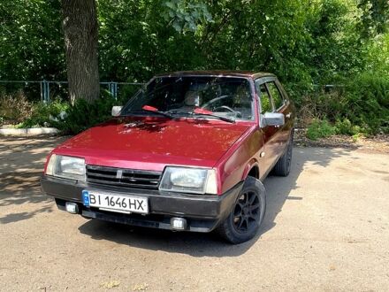 Красный ВАЗ 21099, объемом двигателя 1.5 л и пробегом 300 тыс. км за 1350 $, фото 1 на Automoto.ua