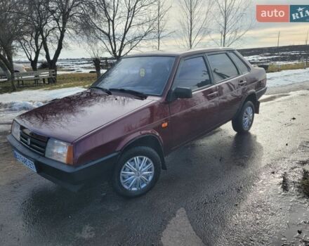Красный ВАЗ 21099, объемом двигателя 1.5 л и пробегом 215 тыс. км за 1350 $, фото 1 на Automoto.ua