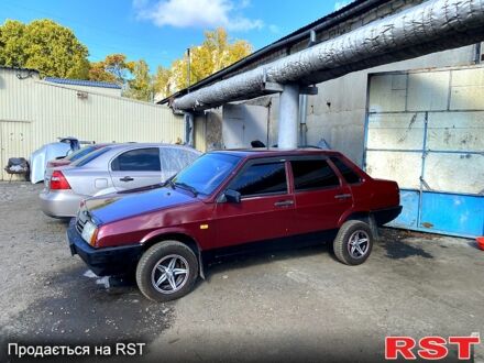 Красный ВАЗ 21099, объемом двигателя 1.6 л и пробегом 175 тыс. км за 1500 $, фото 1 на Automoto.ua