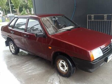 Червоний ВАЗ 21099, об'ємом двигуна 1.6 л та пробігом 194 тис. км за 2300 $, фото 1 на Automoto.ua