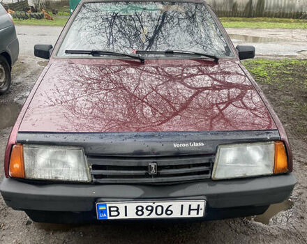 Красный ВАЗ 21099, объемом двигателя 1.6 л и пробегом 170 тыс. км за 2100 $, фото 1 на Automoto.ua
