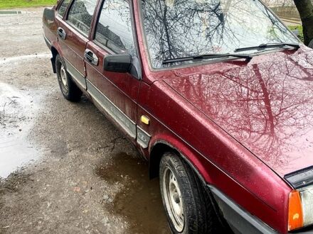 ВАЗ 21099 2008 в Полтаве на Automoto.ua Красный ВАЗ 21099, объемом двигателя 1.6 л и пробегом 0 тыс. км за 2100 $, фото 1 на Automoto.ua