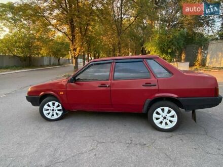 ВАЗ 21099 2011 у Дніпро (Дніпропетровську) на Automoto.ua Червоний ВАЗ 21099, об'ємом двигуна 1.6 л та пробігом 219 тис. км за 2250 $, фото 1 на Automoto.ua