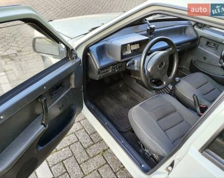 ВАЗ 21099, объемом двигателя 1.5 л и пробегом 47 тыс. км за 2200 $, фото 3 на Automoto.ua