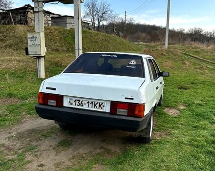 ВАЗ 21099, объемом двигателя 15 л и пробегом 300 тыс. км за 1100 $, фото 5 на Automoto.ua