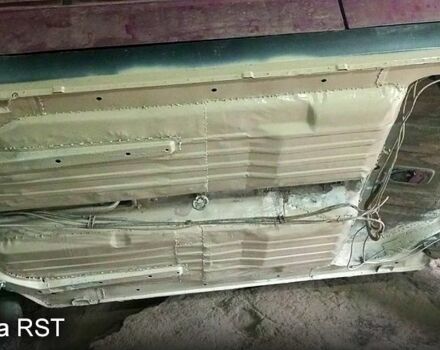 ВАЗ 21099, об'ємом двигуна 1.5 л та пробігом 301 тис. км за 1700 $, фото 2 на Automoto.ua