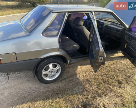 ВАЗ 21099, объемом двигателя 1.5 л и пробегом 244 тыс. км за 1550 $, фото 2 на Automoto.ua