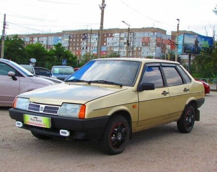 ВАЗ 21099, объемом двигателя 1.5 л и пробегом 242 тыс. км за 1550 $, фото 3 на Automoto.ua