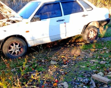 ВАЗ 21099, объемом двигателя 1.6 л и пробегом 0 тыс. км за 700 $, фото 1 на Automoto.ua