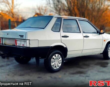 ВАЗ 21099, объемом двигателя 1.5 л и пробегом 200 тыс. км за 2000 $, фото 1 на Automoto.ua