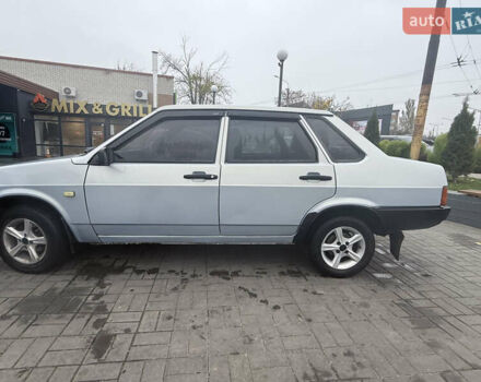 ВАЗ 21099, объемом двигателя 1.5 л и пробегом 272 тыс. км за 1999 $, фото 4 на Automoto.ua