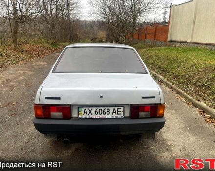 ВАЗ 21099, объемом двигателя 1.5 л и пробегом 185 тыс. км за 1450 $, фото 4 на Automoto.ua