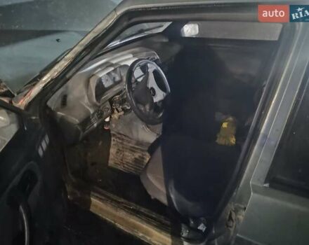 ВАЗ 21099, объемом двигателя 1.6 л и пробегом 290 тыс. км за 700 $, фото 11 на Automoto.ua