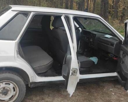 ВАЗ 21099, объемом двигателя 1.5 л и пробегом 230 тыс. км за 2000 $, фото 4 на Automoto.ua